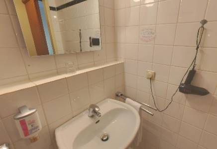 Imagen de la habitación del Hotel Mondial, Dusseldorf. Foto 11