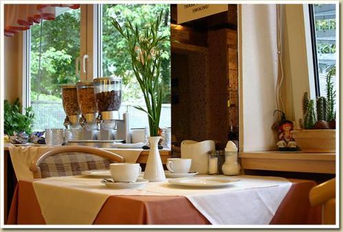 Imagen general del Hotel Mondial, Frankfurt. Foto 8