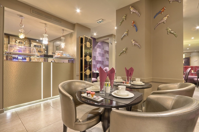 Imagen del bar/restaurante del Hotel Mondial, París. Foto 4