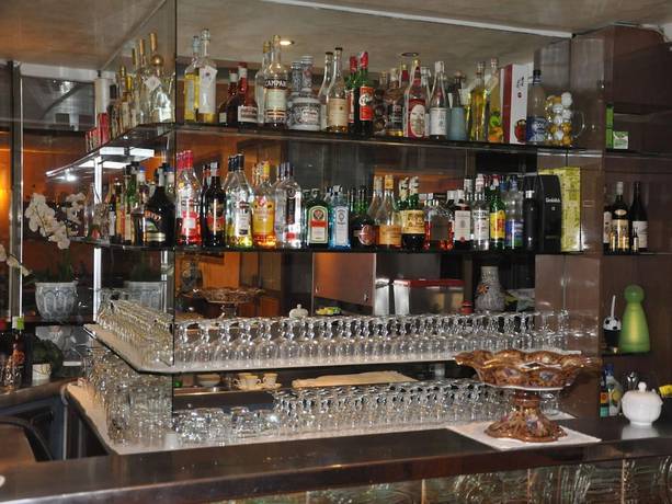 Imagen del bar/restaurante del Hotel Mondial, Rapallo. Foto 2