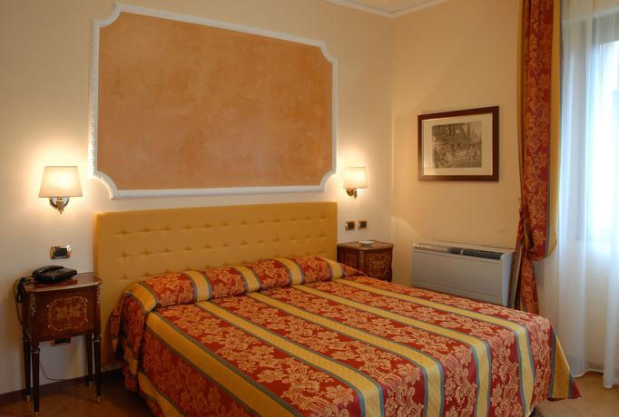 Imagen de la habitación del Hotel Mondial, Rapallo. Foto 9