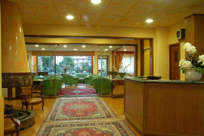 Imagen general del Hotel Mondial, Rapallo. Foto 1