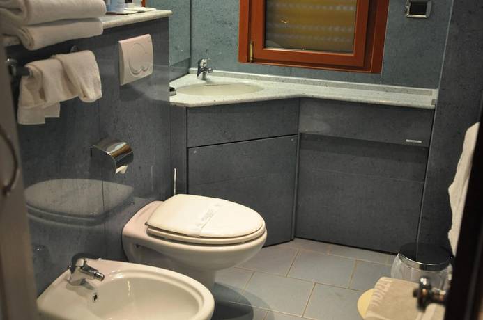 Imagen de la habitación del Hotel Mondial, Rapallo. Foto 12