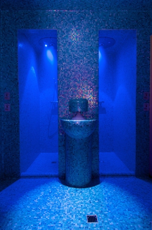 Imagen de los interiores del Hotel Mondial Resort and Spa. Foto 8