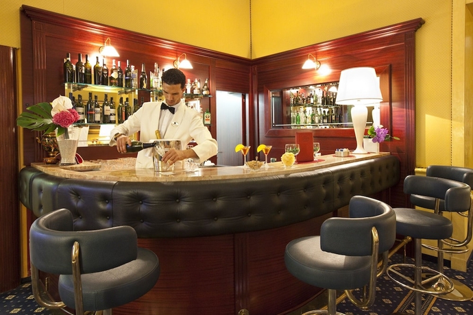 Imagen del bar/restaurante del Hotel Mondial, Roma. Foto 5