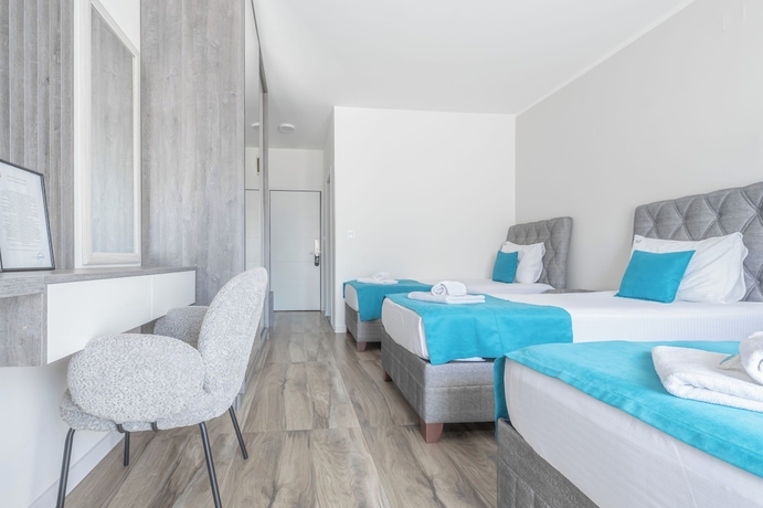 Imagen de la habitación del Hotel Mondo, Budva. Foto 3