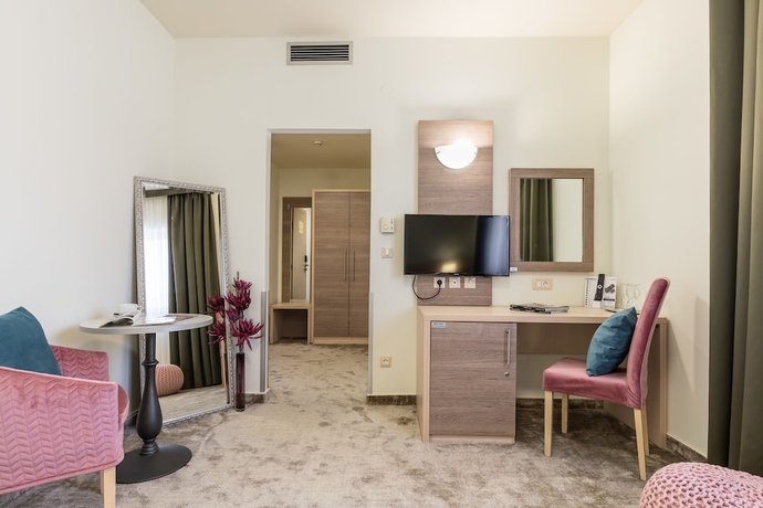 Imagen de la habitación del Hotel Mondo. Foto 6