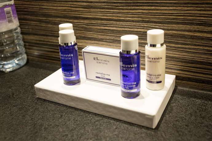 Imagen de la habitación del Hotel Mondo Hotel. Foto 6