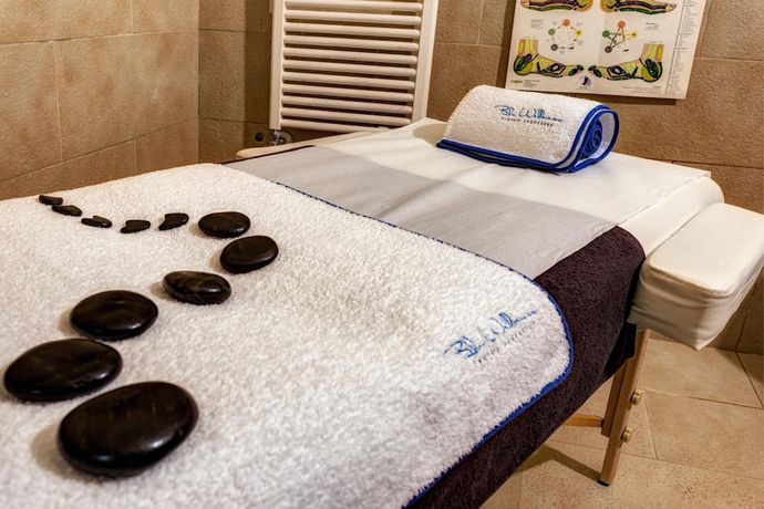 Imagen de la piscina del Hotel Mondol&egrave;. Foto 19
