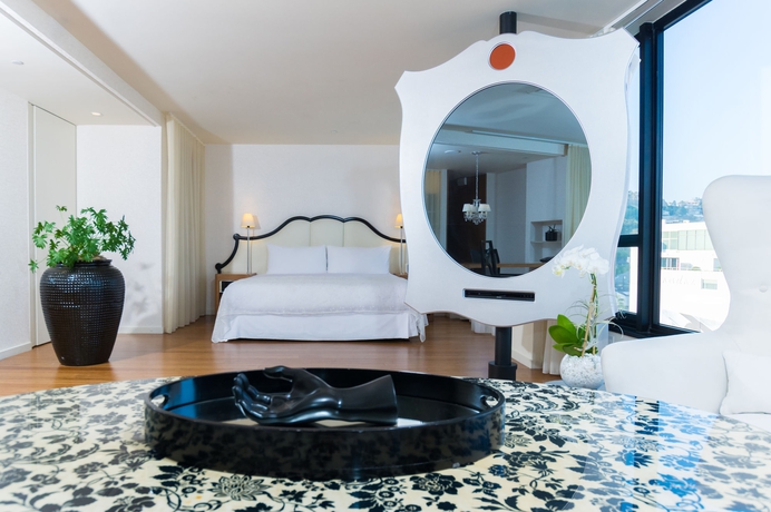 Imagen de la habitación del Hotel Mondrian Los Angeles. Foto 5