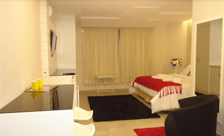 Imagen de la habitación del Hotel Mondrian Suite. Foto 8