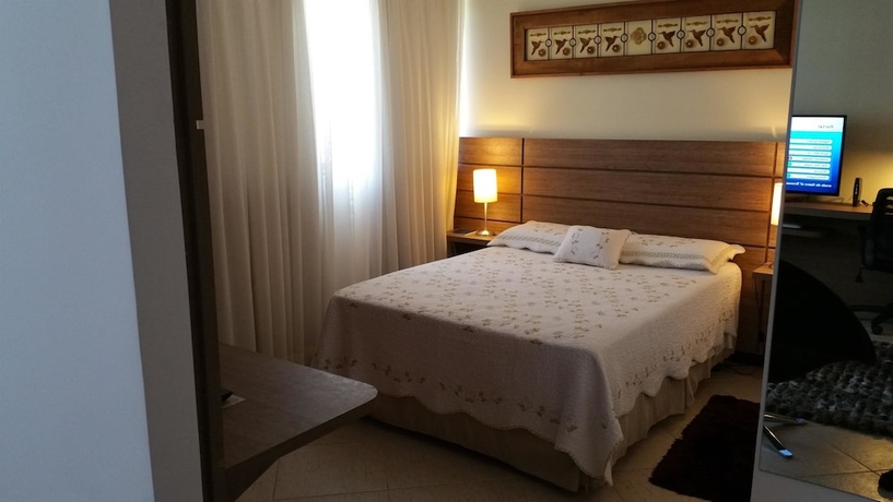 Imagen de la habitación del Hotel Mondrian Suite. Foto 14