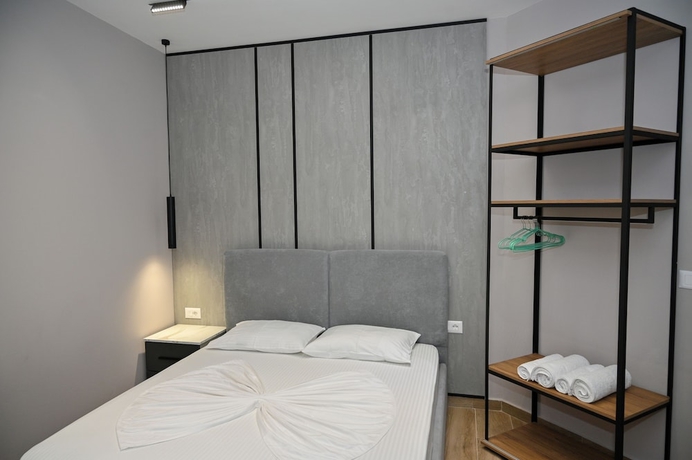 Imagen de la habitación del Hotel MondurO. Foto 13