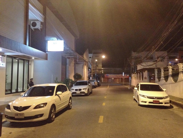 Imagen de los exteriores del Hotel M-one Residence. Foto 11