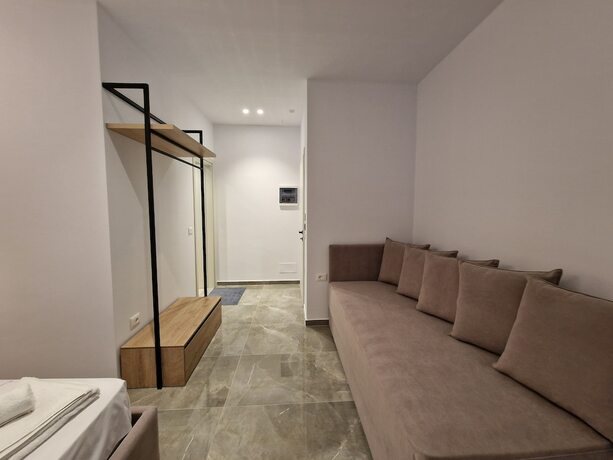 Imagen general del Hotel Monel. Foto 2