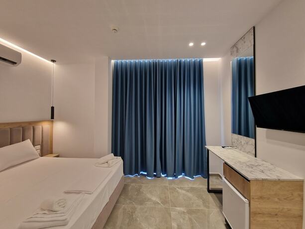 Imagen general del Hotel Monel. Foto 3