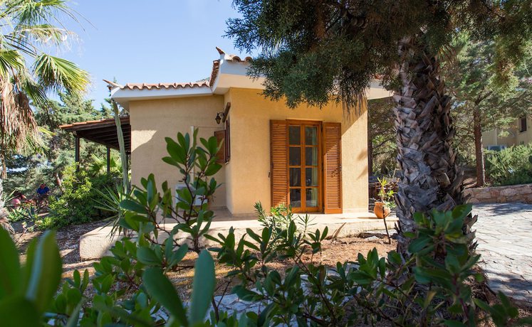 Imagen de la habitación del Hotel Monemvasia Village. Foto 5