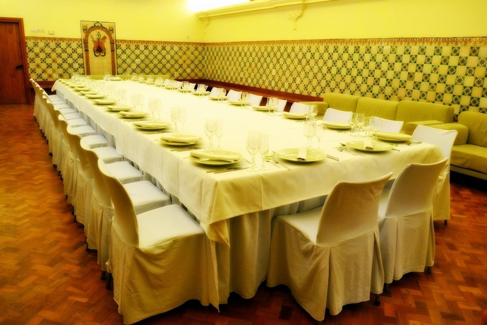 Imagen de los interiores del Hotel Monestir De Les Avellanes. Foto 16