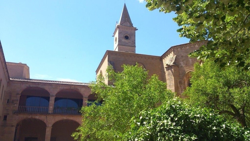 Imagen general del Hotel Monestir De Les Avellanes. Foto 2