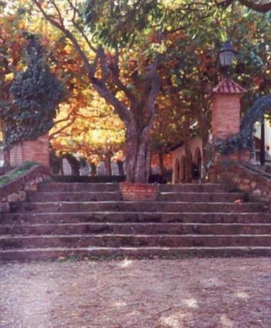 Imagen de los exteriores del Hotel Monestir. Foto 5