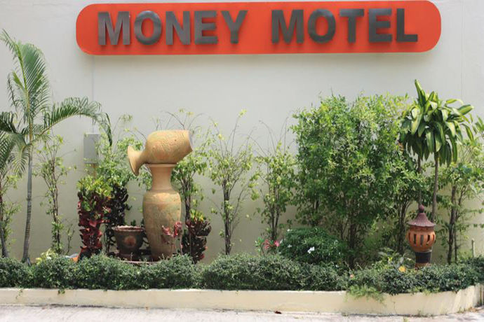 Imagen de los exteriores del Hotel Money Resort. Foto 8