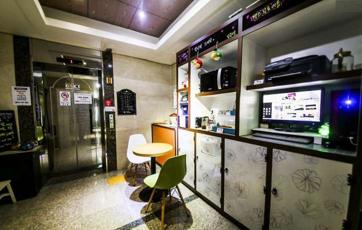 Imagen de los interiores del Hotel Mong Seosan. Foto 19
