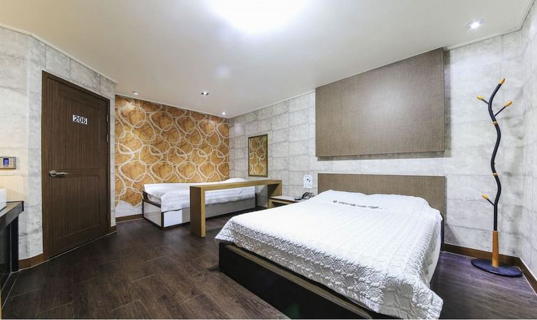 Imagen de la habitación del Hotel Mong Seosan. Foto 17