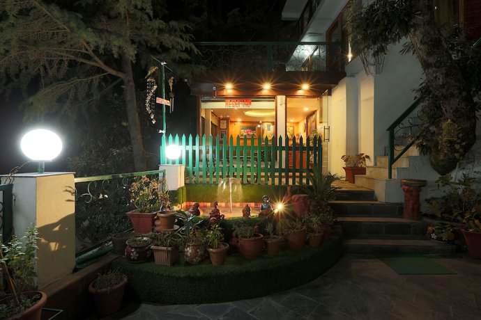 Imagen de los interiores del Hotel Mongas. Foto 20