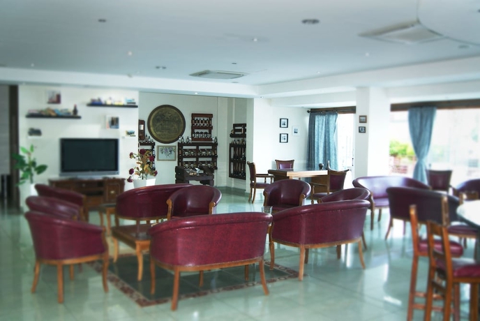 Imagen de los interiores del Hotel Moniatis. Foto 18