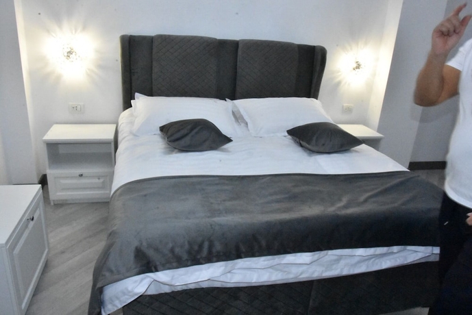Imagen de la habitación del Hotel Monica, Bucarest. Foto 3