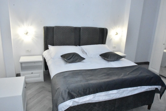 Imagen de la habitación del Hotel Monica, Bucarest. Foto 6