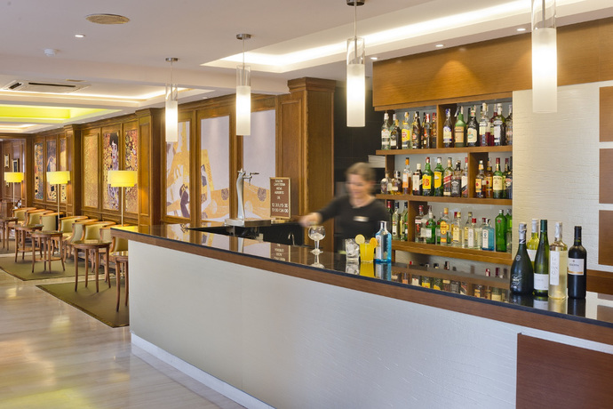 Imagen general del Hotel Monica, Cambrils. Foto 9