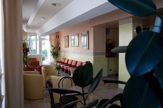 Imagen de los interiores del Hotel Monica, Chianciano Terme. Foto 16