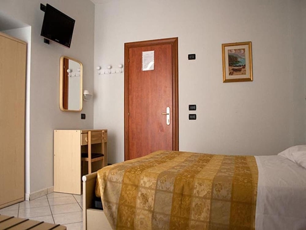 Imagen de la habitación del Hotel Monica, Chianciano Terme. Foto 10