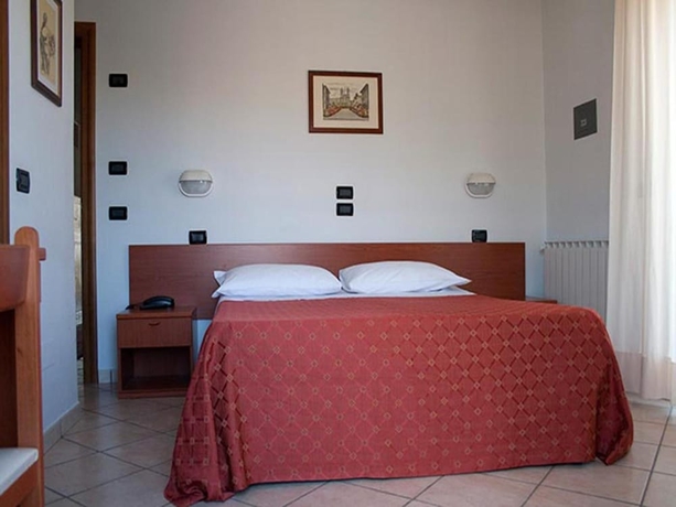 Imagen de la habitación del Hotel Monica, Chianciano Terme. Foto 12
