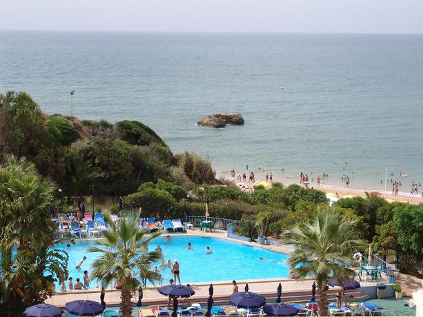 Imagen general del Hotel Monica Isabel Beach Club. Foto 15