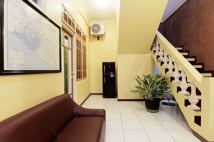 Imagen de los interiores del Hotel Monica Jogja. Foto 18