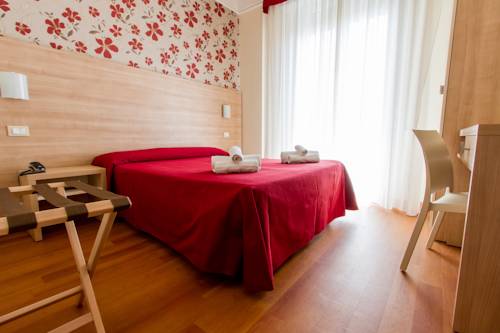 Imagen de la habitación del Hotel Monica, Rimini. Foto 11