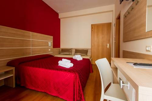 Imagen de la habitación del Hotel Monica, Rimini. Foto 13