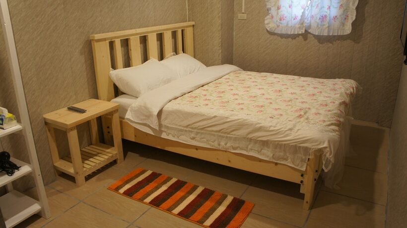 Imagen de la habitación del Hotel Monica Workshop. Foto 18