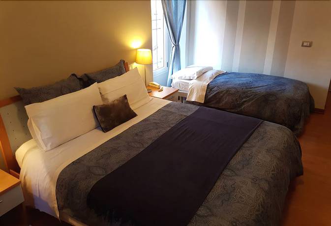 Imagen de la habitación del Hotel Moniga. Foto 7
