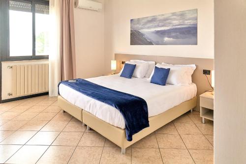 Imagen de la habitación del Hotel Moniga Resort. Foto 20