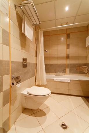 Imagen de la habitación del Hotel Monika Centrum Hotels. Foto 11