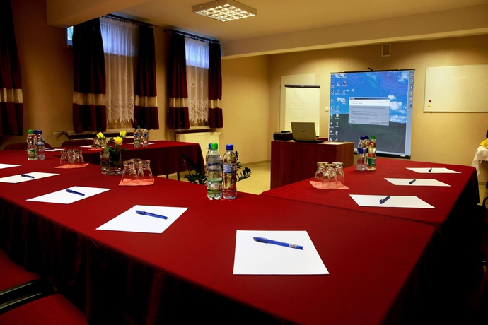 Imagen de la habitación del Hotel Monika. Foto 9