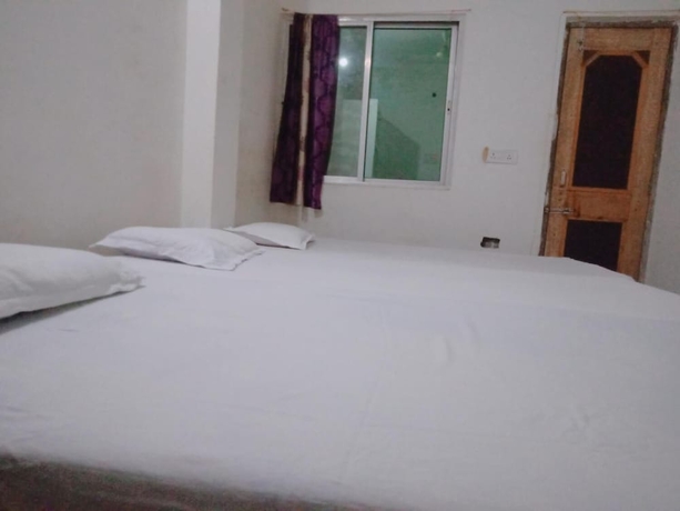 Imagen de la habitación del Hotel Monika Mansion. Foto 12