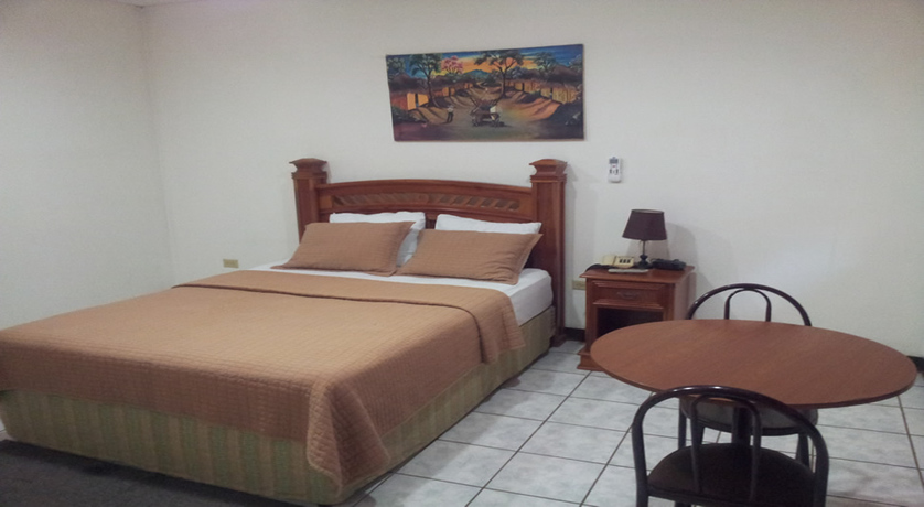 Imagen de la habitación del Hotel Monimbo. Foto 6