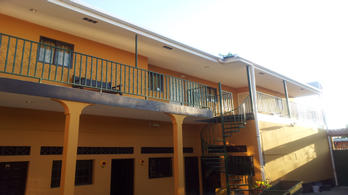 Imagen de los exteriores del Hotel Monimbo. Foto 10