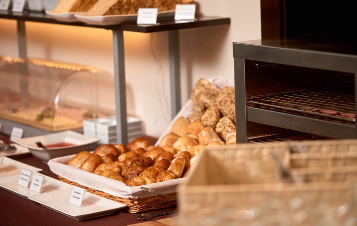 Imagen del bar/restaurante del Hotel Monjas Del Carmen. Foto 8