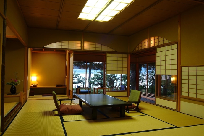 Imagen de la habitación del Hotel Monjusou Shourotei. Foto 5