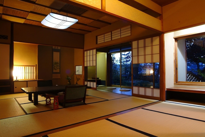 Imagen de la habitación del Hotel Monjusou Shourotei. Foto 9